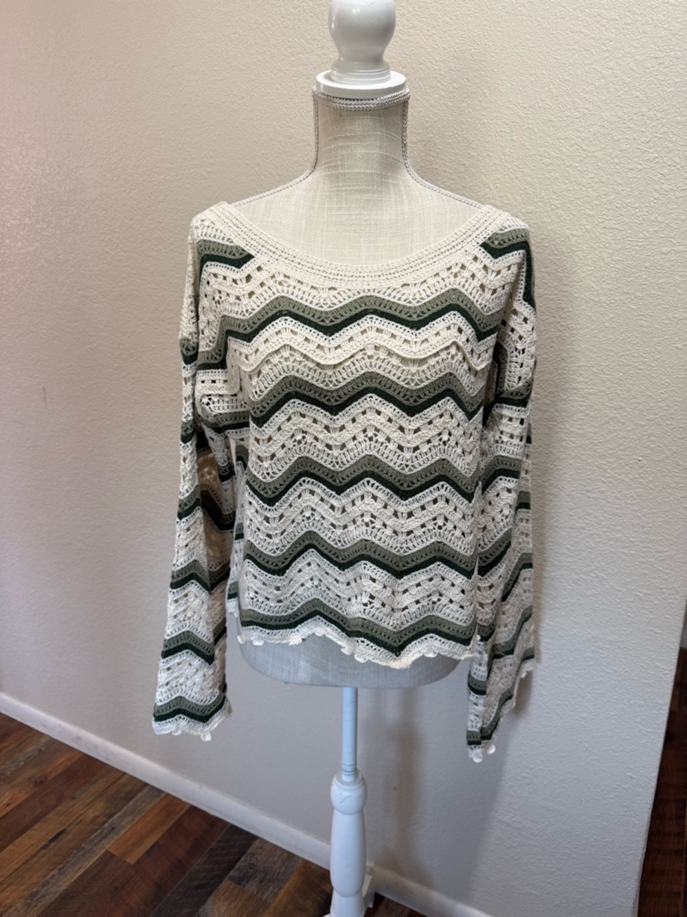 Open-Knit Chevron Stripe Sweater - Cream & Olive by Elsie & Zoey - Size M/L